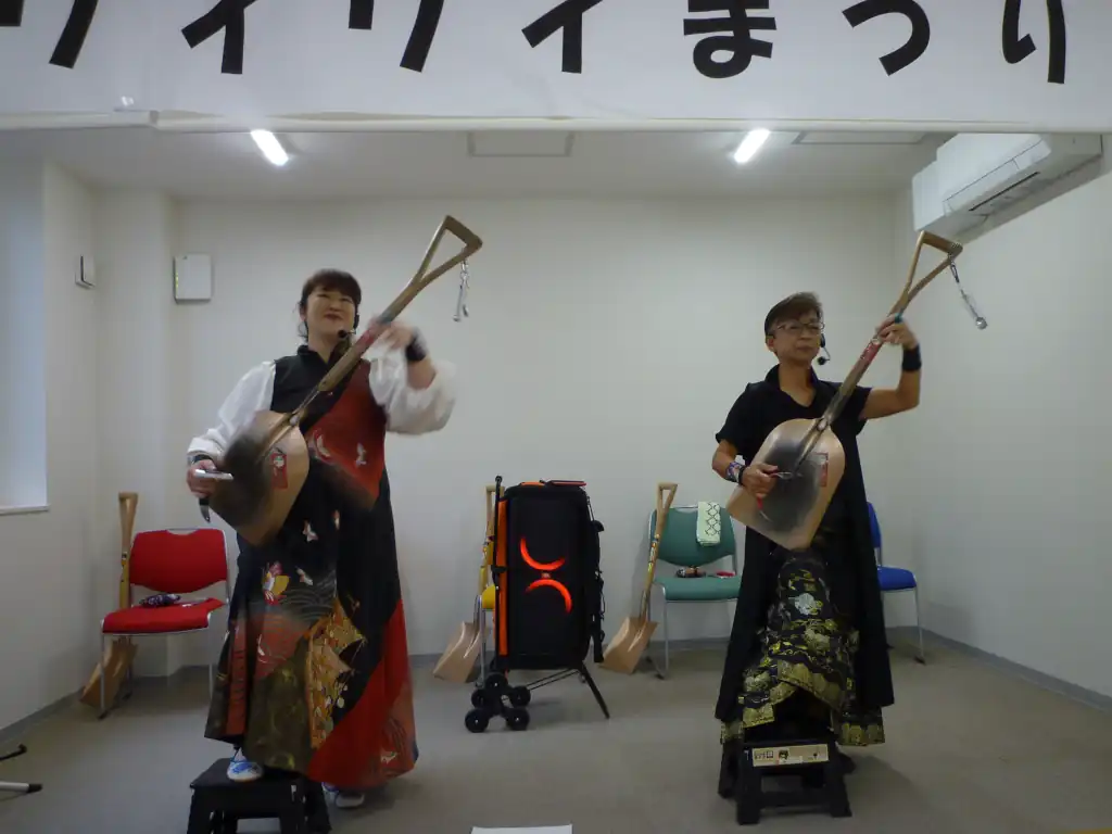 津軽すこっぷ三味線姉妹さんによる演奏